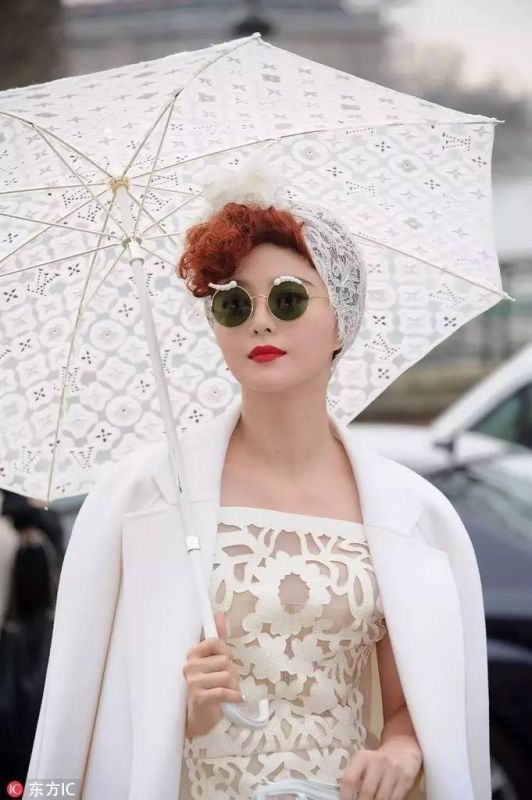 戛納紅毯｜成就范冰冰時尚地位的，可能不是禮服，而是假發(fā)…