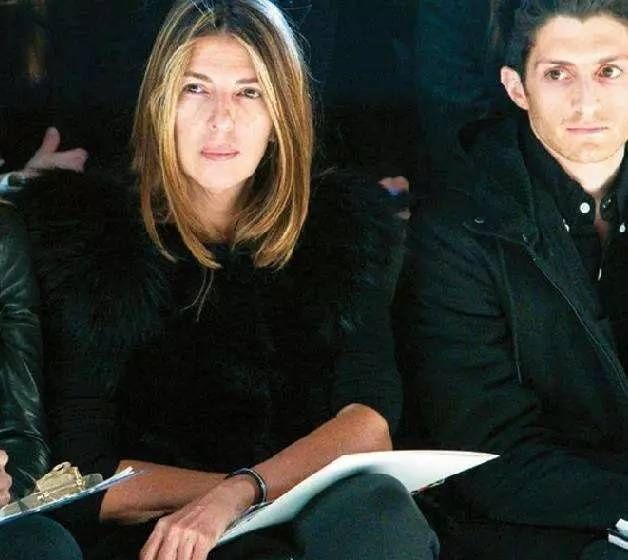 《Marie Claire》時(shí)裝總監(jiān)半輩子穿衣經(jīng)驗(yàn)，都在這里 了。