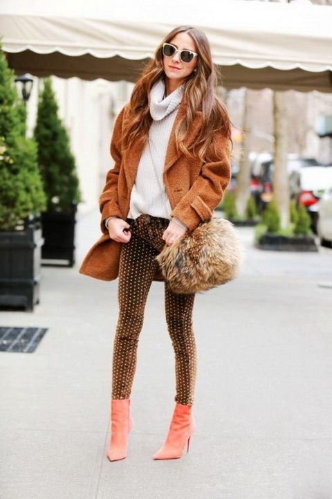 駝色已out！焦糖色大衣才夠?yàn)t灑