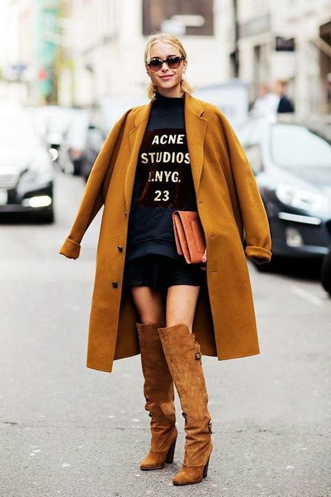 駝色已out！焦糖色大衣才夠?yàn)t灑