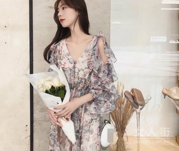 春季美美的踏青,怎么少得變優(yōu)雅的裙子